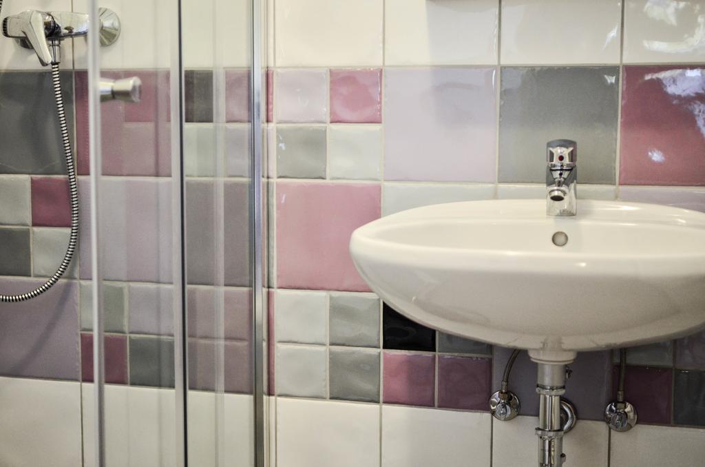 Pava Apartmanhaz Mako Bagian luar foto