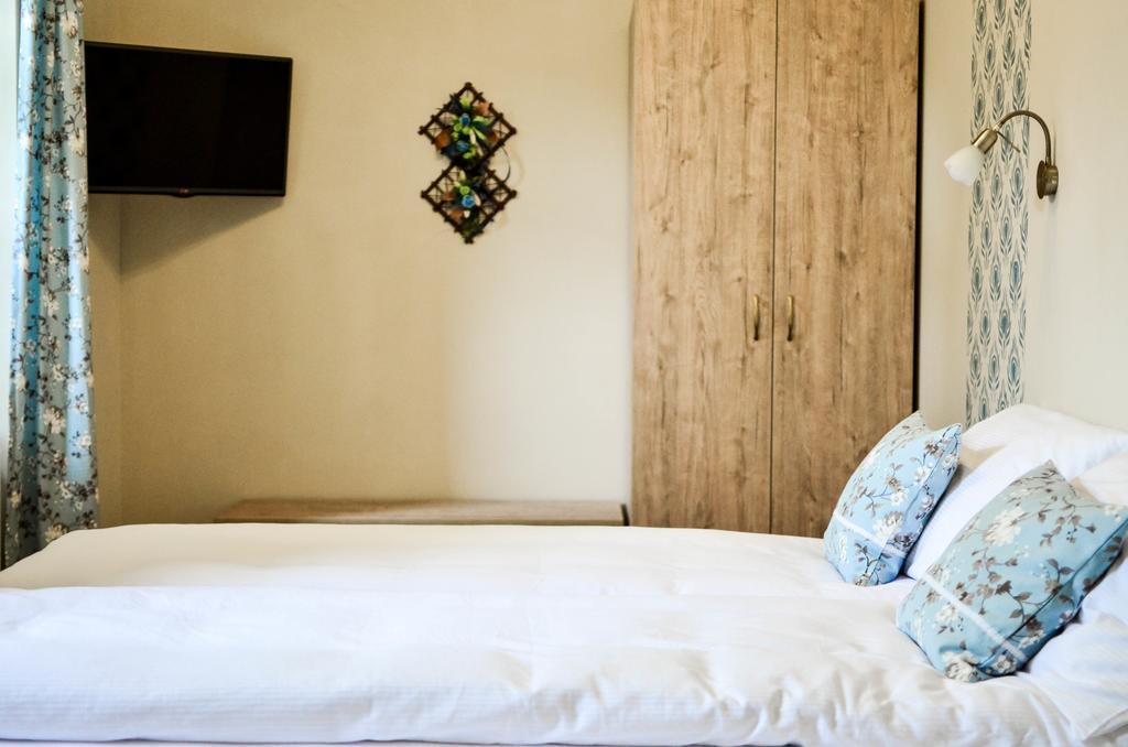 Pava Apartmanhaz Mako Bagian luar foto