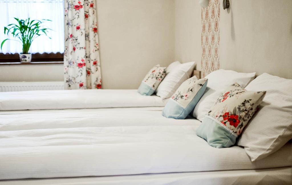 Pava Apartmanhaz Mako Bagian luar foto