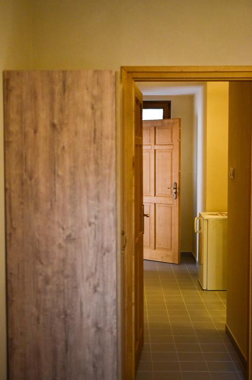 Pava Apartmanhaz Mako Bagian luar foto