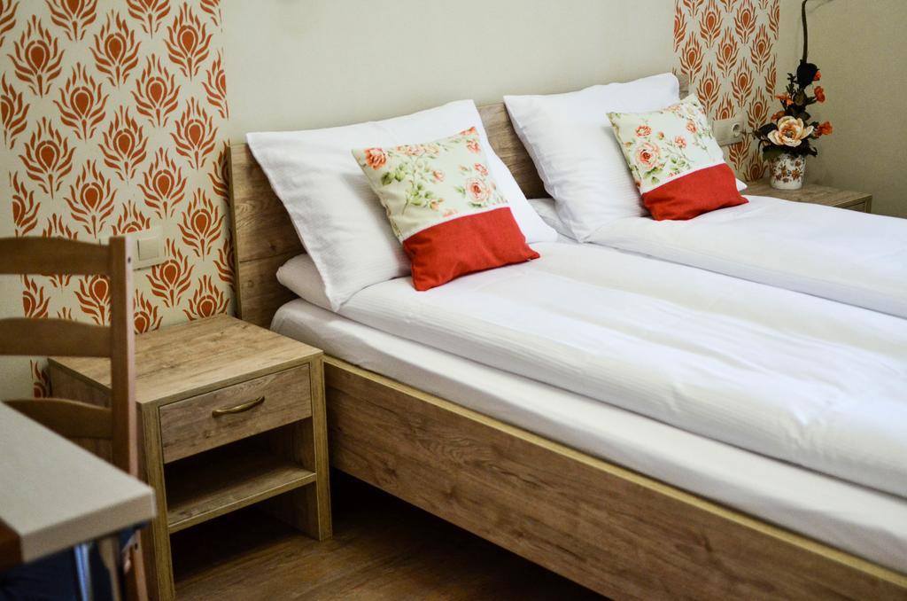 Pava Apartmanhaz Mako Bagian luar foto