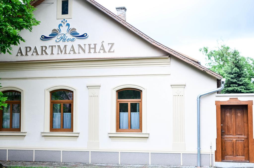 Pava Apartmanhaz Mako Bagian luar foto